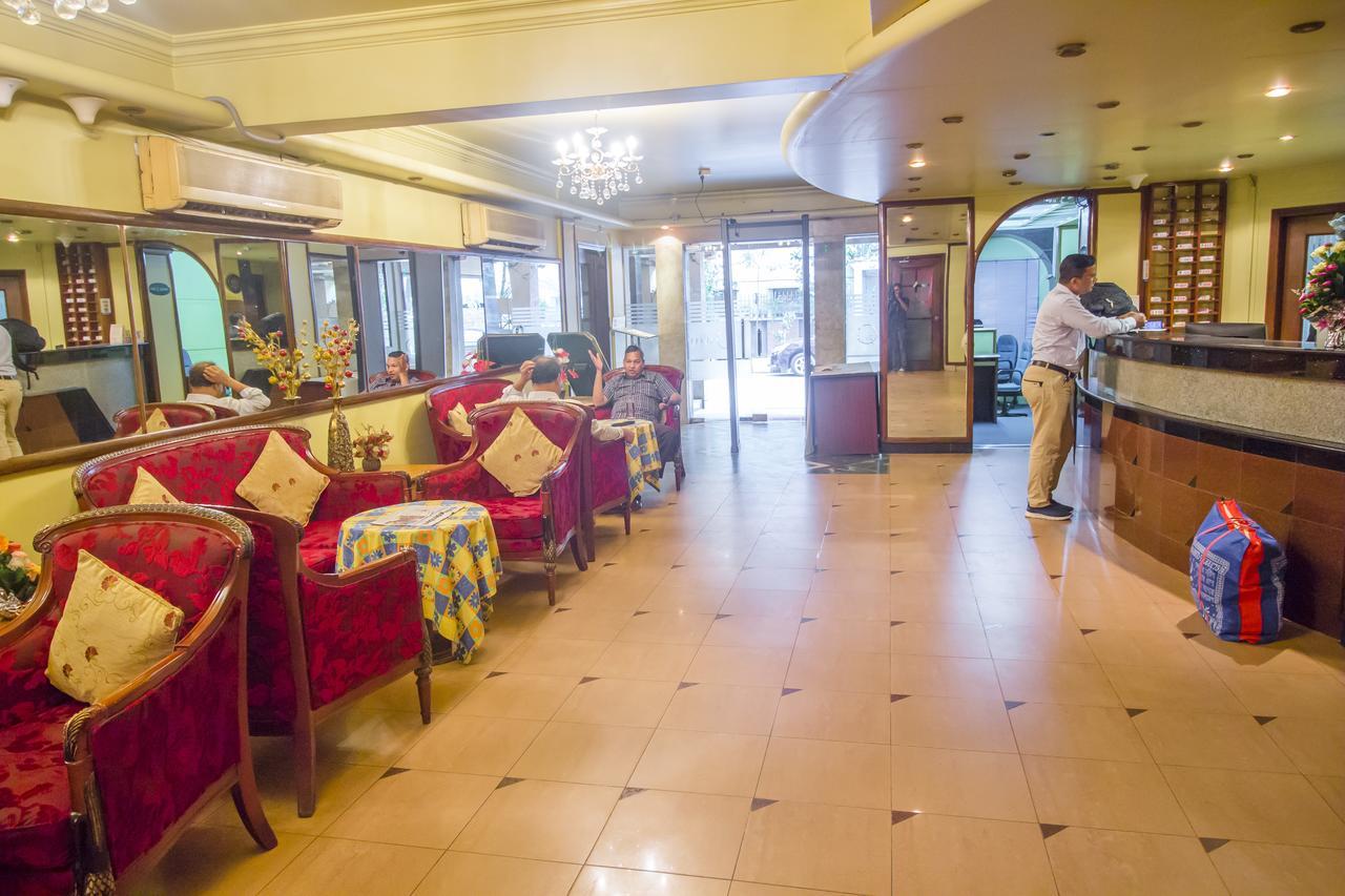 Hotel Swiss Park Dhaka Zewnętrze zdjęcie
