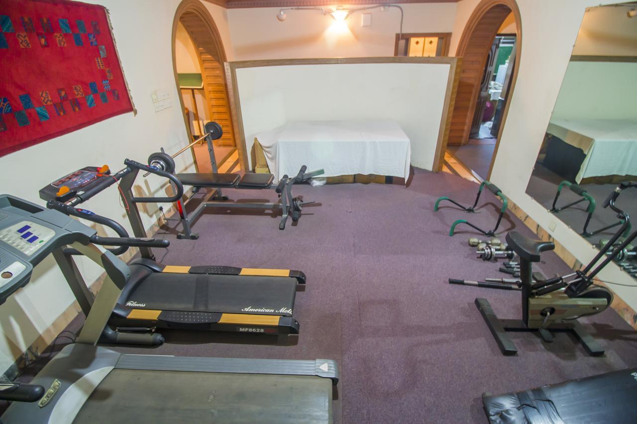 Hotel Swiss Park Dhaka Zewnętrze zdjęcie